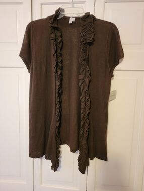 Madison Brown Ruffle-Trim Short Sleeve Open Front Cardigan - Size Medium NWT